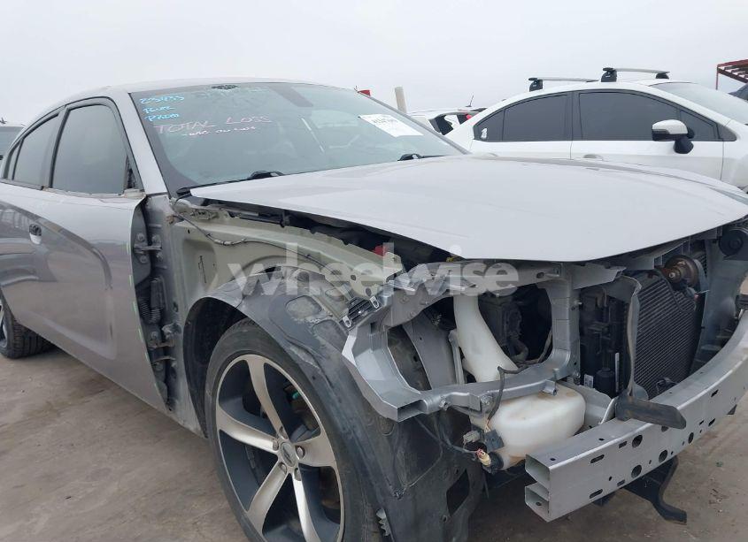 Photo 18 of 2017 Dodge Charger SE RWD (VIN 2C3CDXBG9HH629787)