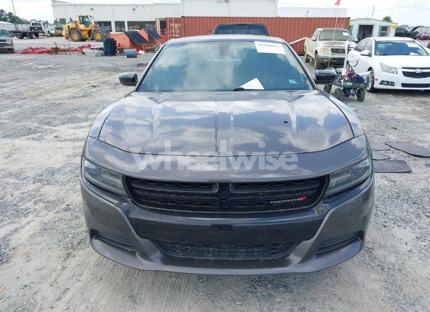 Photo 12 of 2018 Dodge Charger SXT RWD (VIN 2C3CDXBG9JH120319)