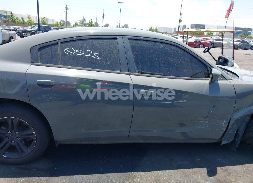 Photo 14 of 2018 Dodge Charger SXT RWD (VIN 2C3CDXBG9JH129439)