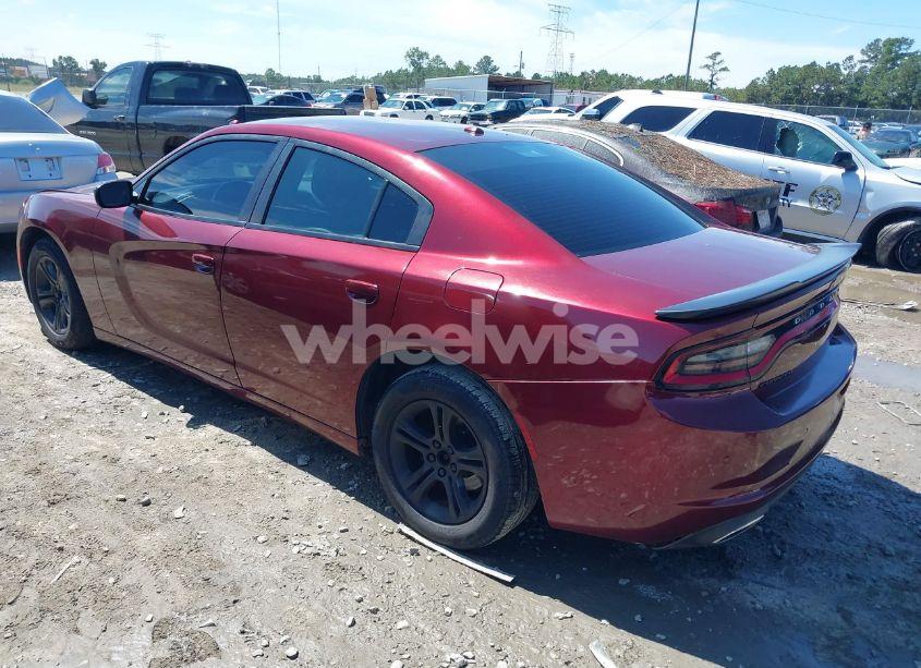 Photo 3 of 2018 Dodge Charger SXT RWD (VIN 2C3CDXBG9JH134589)