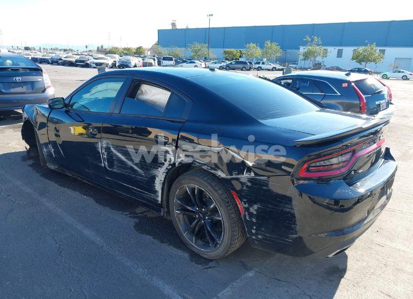 Photo 3 of 2018 Dodge Charger SXT RWD (VIN 2C3CDXBG9JH297677)
