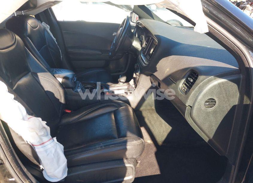 Photo 5 of 2018 Dodge Charger SXT RWD (VIN 2C3CDXBG9JH297677)