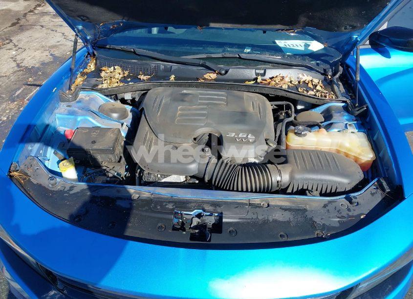 Photo 10 of 2019 Dodge Charger SXT RWD (VIN 2C3CDXBG9KH510984)