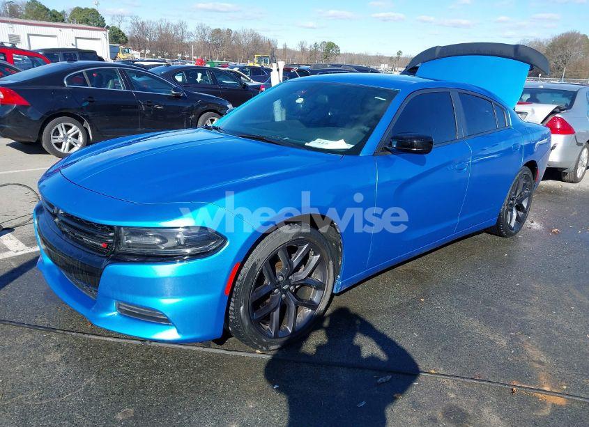 Photo 2 of 2019 Dodge Charger SXT RWD (VIN 2C3CDXBG9KH510984)