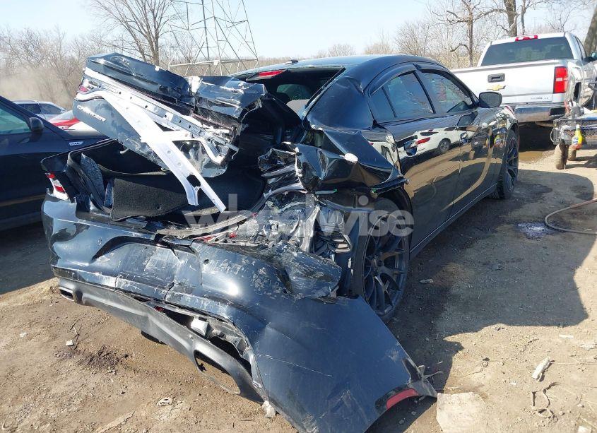 Photo 4 of 2019 Dodge Charger SXT RWD (VIN 2C3CDXBG9KH580890)