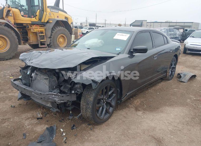 Photo 2 of 2019 Dodge Charger SXT RWD (VIN 2C3CDXBG9KH634897)