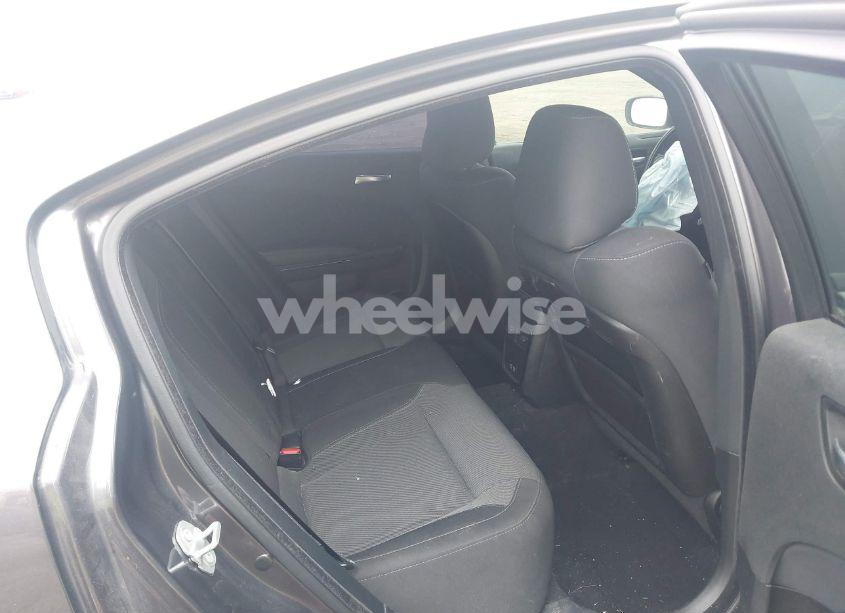 Photo 8 of 2019 Dodge Charger SXT RWD (VIN 2C3CDXBG9KH634897)