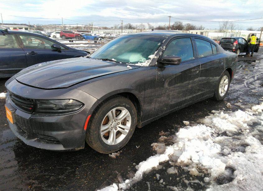 Photo 2 of 2019 Dodge Charger SXT RWD (VIN 2C3CDXBG9KH658424)