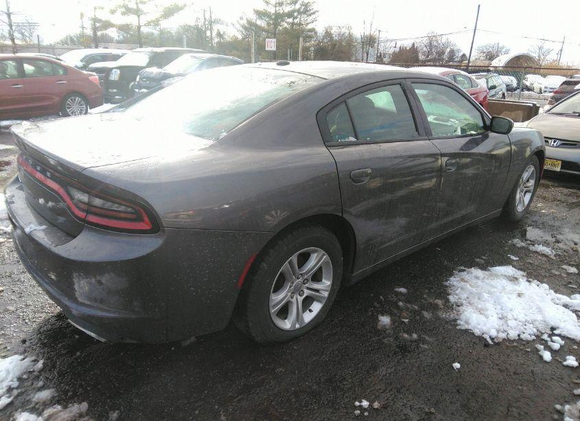Photo 4 of 2019 Dodge Charger SXT RWD (VIN 2C3CDXBG9KH658424)