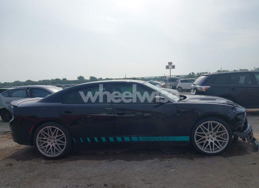 Photo 14 of 2019 Dodge Charger SXT RWD (VIN 2C3CDXBG9KH681699)