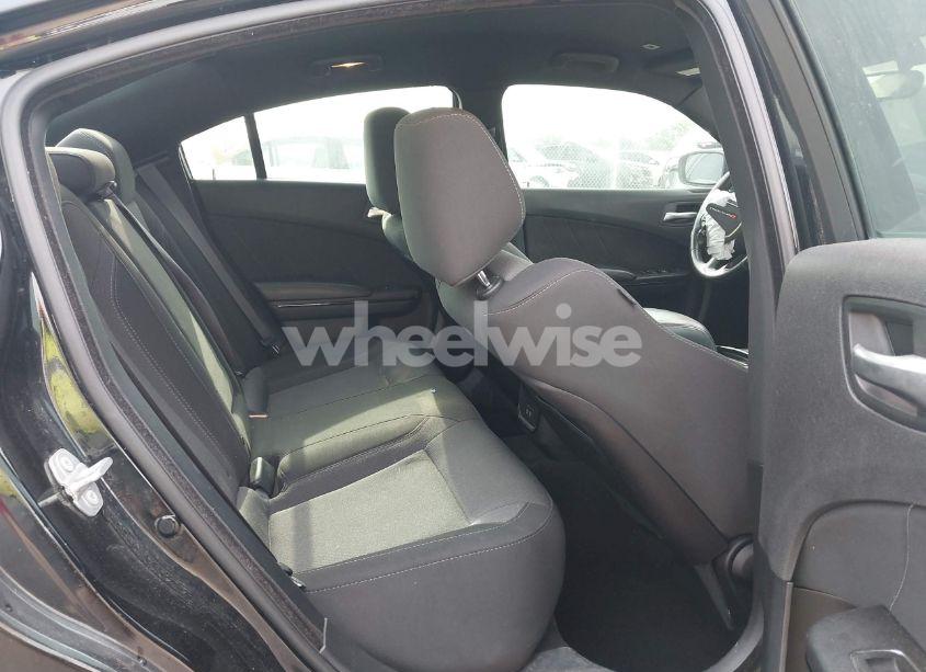 Photo 8 of 2019 Dodge Charger SXT RWD (VIN 2C3CDXBG9KH681699)