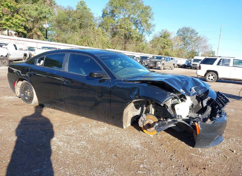 2019 Dodge Charger SXT RWD (VIN 2C3CDXBG9KH695229) main photo