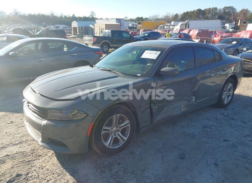 Photo 2 of 2019 Dodge Charger SXT RWD (VIN 2C3CDXBG9KH736510)
