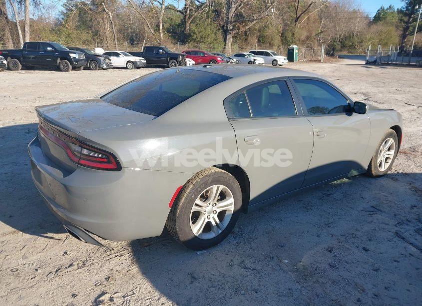 Photo 4 of 2019 Dodge Charger SXT RWD (VIN 2C3CDXBG9KH736510)