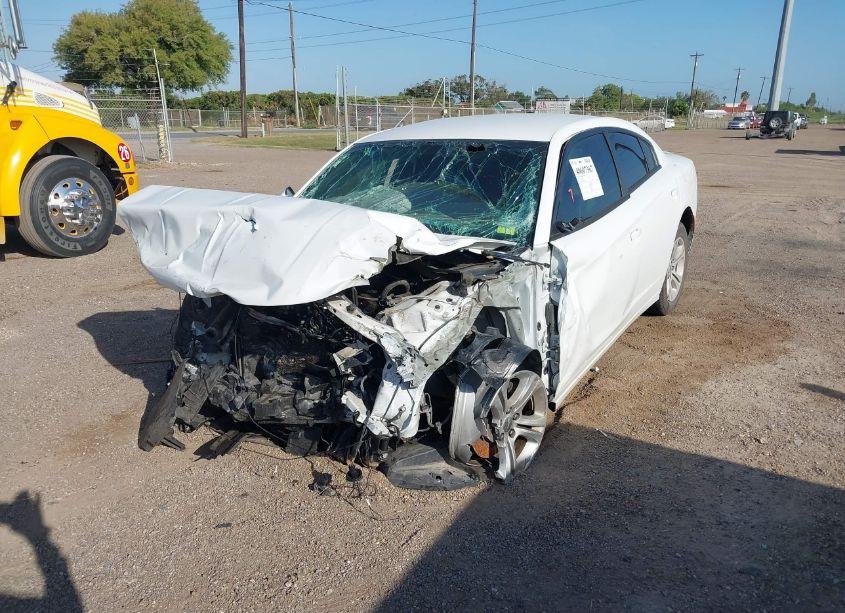 Photo 2 of 2019 Dodge Charger SXT RWD (VIN 2C3CDXBG9KH754926)