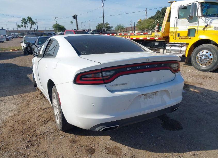 Photo 3 of 2019 Dodge Charger SXT RWD (VIN 2C3CDXBG9KH754926)
