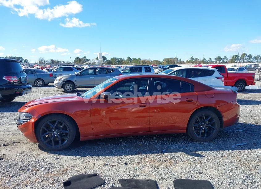 Photo 14 of 2020 Dodge Charger SXT RWD (VIN 2C3CDXBG9LH208824)