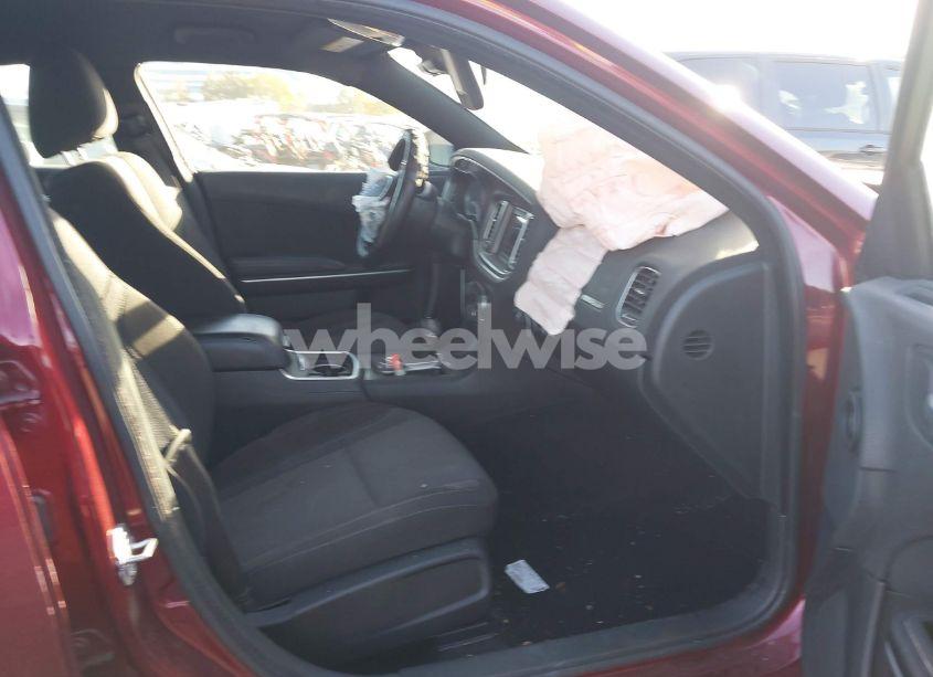 Photo 5 of 2022 Dodge Charger SXT RWD (VIN 2C3CDXBG9NH143234)