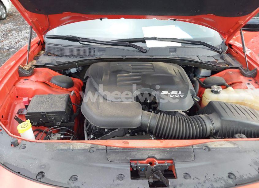 Photo 10 of 2022 Dodge Charger SXT RWD (VIN 2C3CDXBG9NH145971)