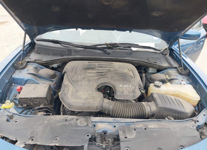 Photo 10 of 2022 Dodge Charger SXT RWD (VIN 2C3CDXBG9NH161457)