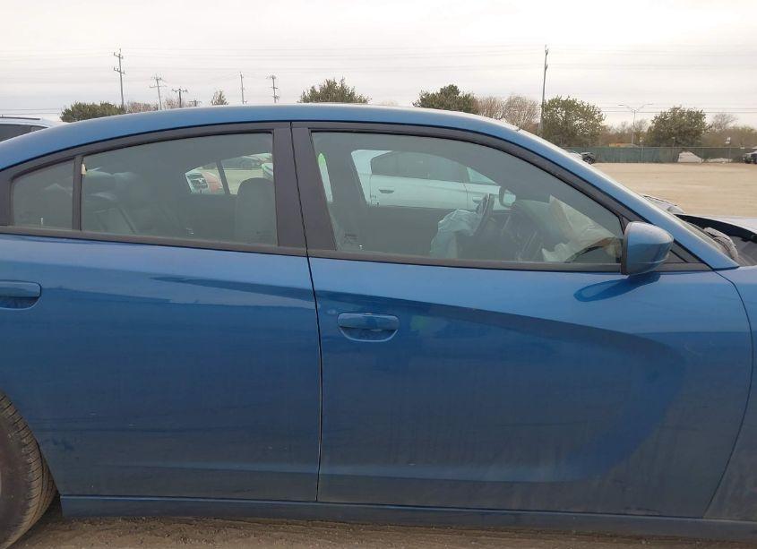Photo 13 of 2022 Dodge Charger SXT RWD (VIN 2C3CDXBG9NH161457)