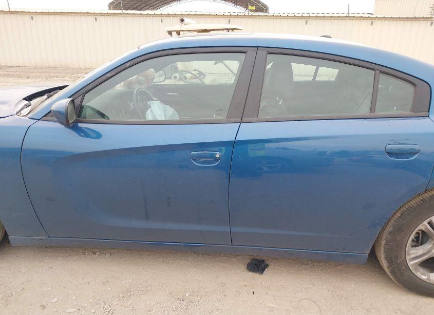 Photo 14 of 2022 Dodge Charger SXT RWD (VIN 2C3CDXBG9NH161457)