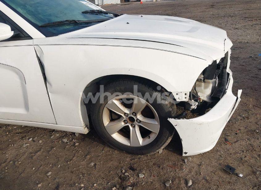 Photo 13 of 2012 Dodge Charger SE (VIN 2C3CDXBGXCH185084)