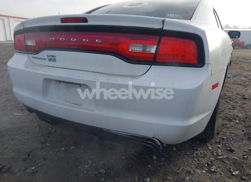 Photo 16 of 2012 Dodge Charger SE (VIN 2C3CDXBGXCH185084)