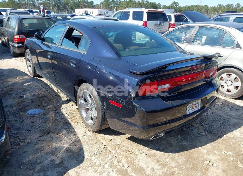 Photo 3 of 2012 Dodge Charger SE (VIN 2C3CDXBGXCH248233)