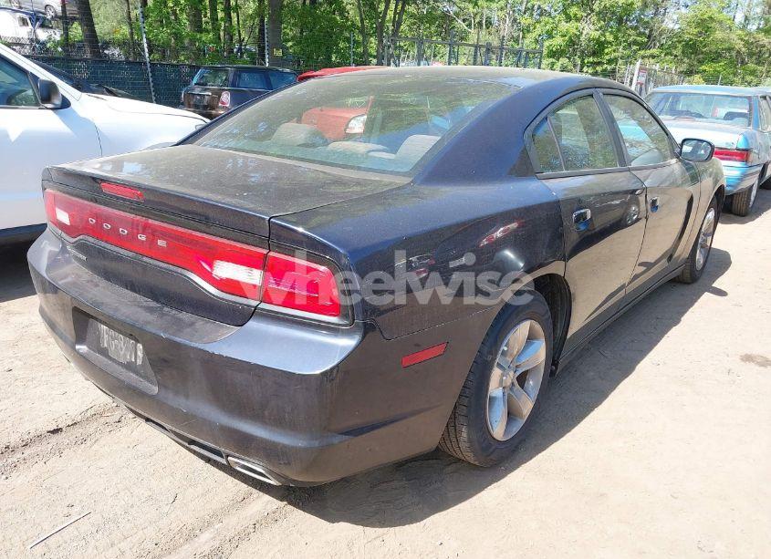 Photo 4 of 2012 Dodge Charger SE (VIN 2C3CDXBGXCH298176)
