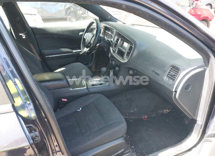 Photo 5 of 2012 Dodge Charger SE (VIN 2C3CDXBGXCH298176)