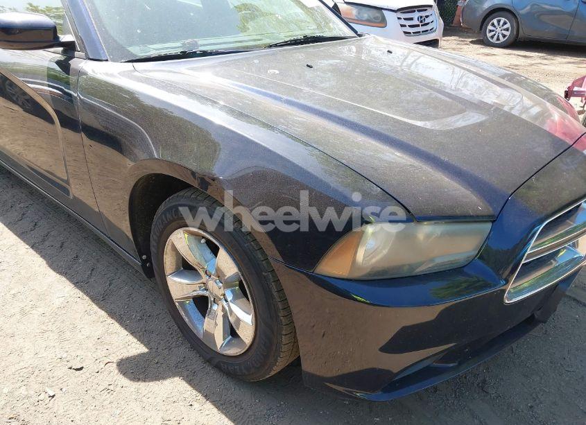 Photo 6 of 2012 Dodge Charger SE (VIN 2C3CDXBGXCH298176)