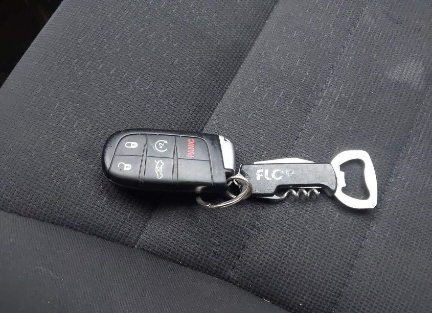 Photo 11 of 2013 Dodge Charger SE (VIN 2C3CDXBGXDH502458)