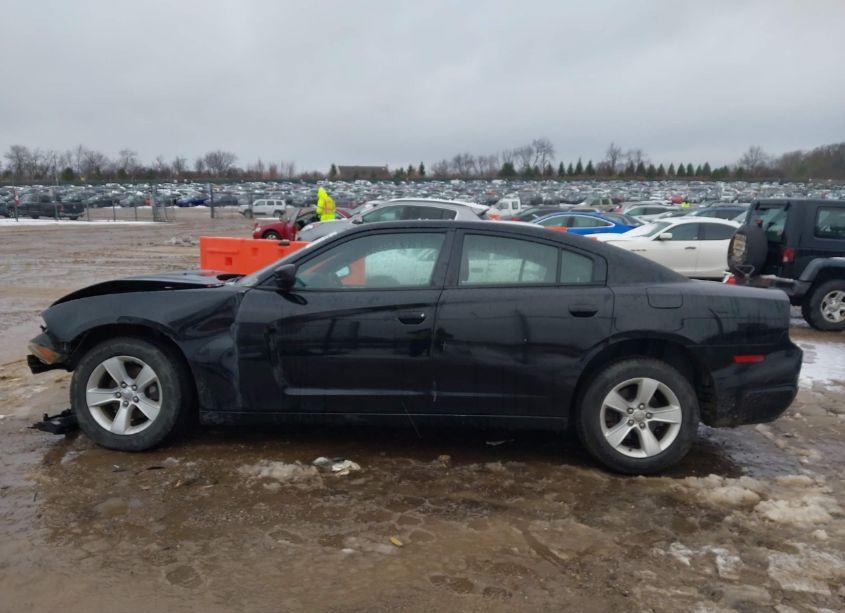 Photo 14 of 2013 Dodge Charger SE (VIN 2C3CDXBGXDH502458)