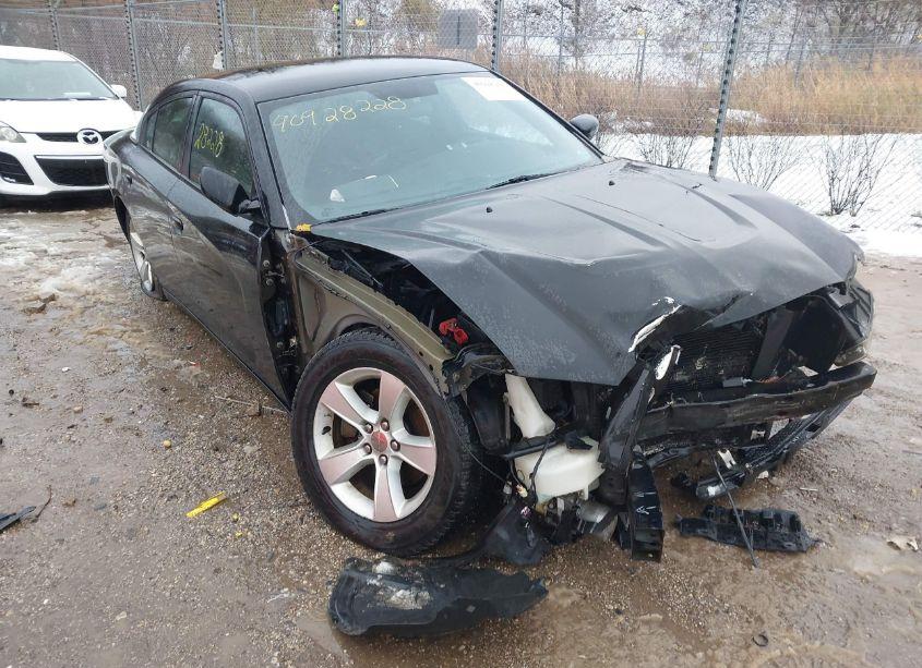 Photo 6 of 2013 Dodge Charger SE (VIN 2C3CDXBGXDH502458)