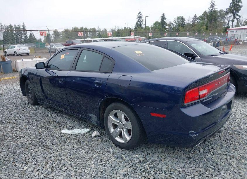 Photo 3 of 2013 Dodge Charger SE (VIN 2C3CDXBGXDH609543)