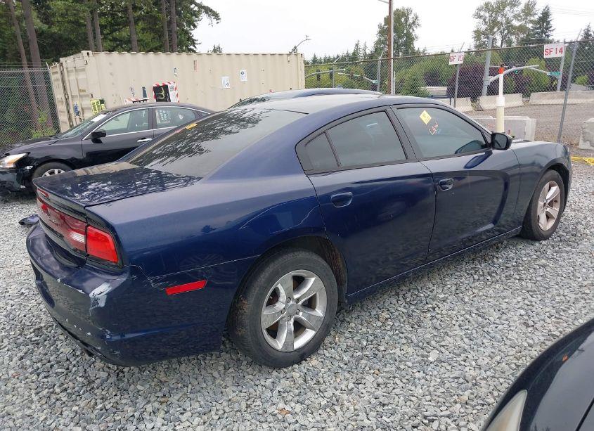 Photo 4 of 2013 Dodge Charger SE (VIN 2C3CDXBGXDH609543)