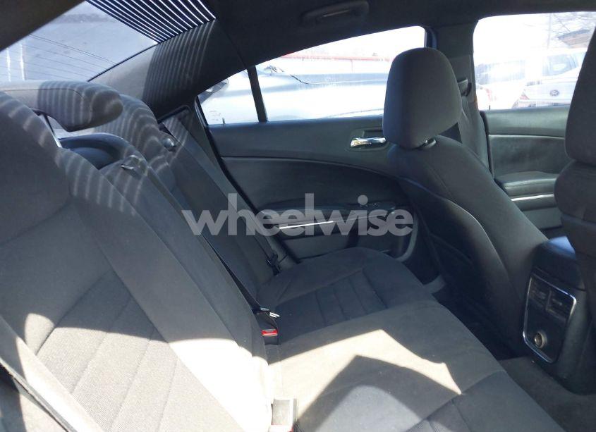 Photo 8 of 2014 Dodge Charger SE (VIN 2C3CDXBGXEH107830)