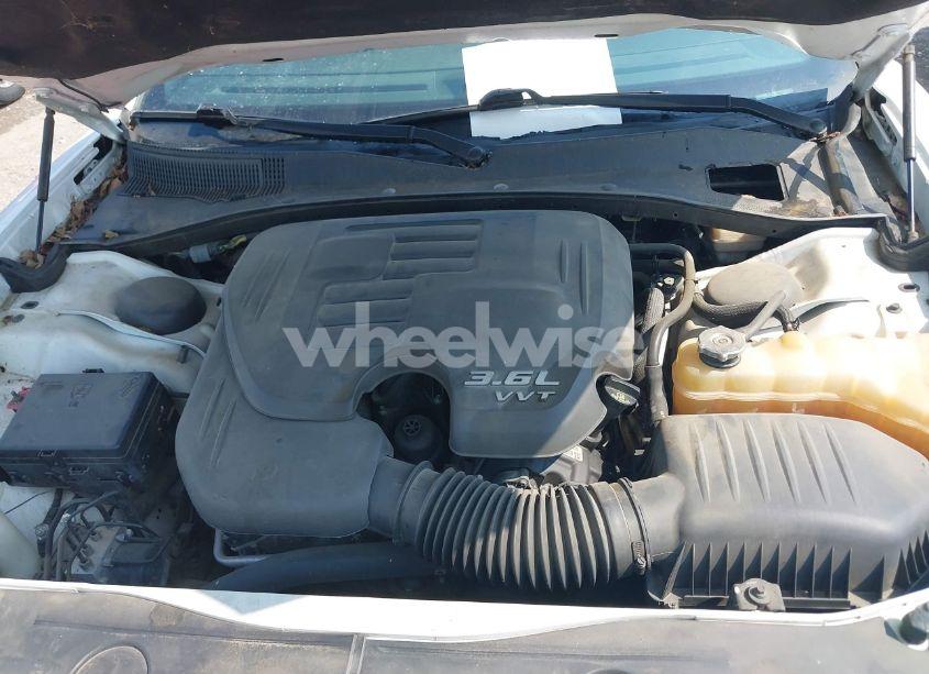 Photo 10 of 2014 Dodge Charger SE (VIN 2C3CDXBGXEH117189)