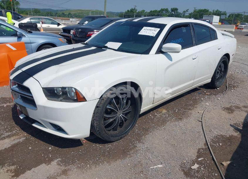 Photo 6 of 2014 Dodge Charger SE (VIN 2C3CDXBGXEH117189)