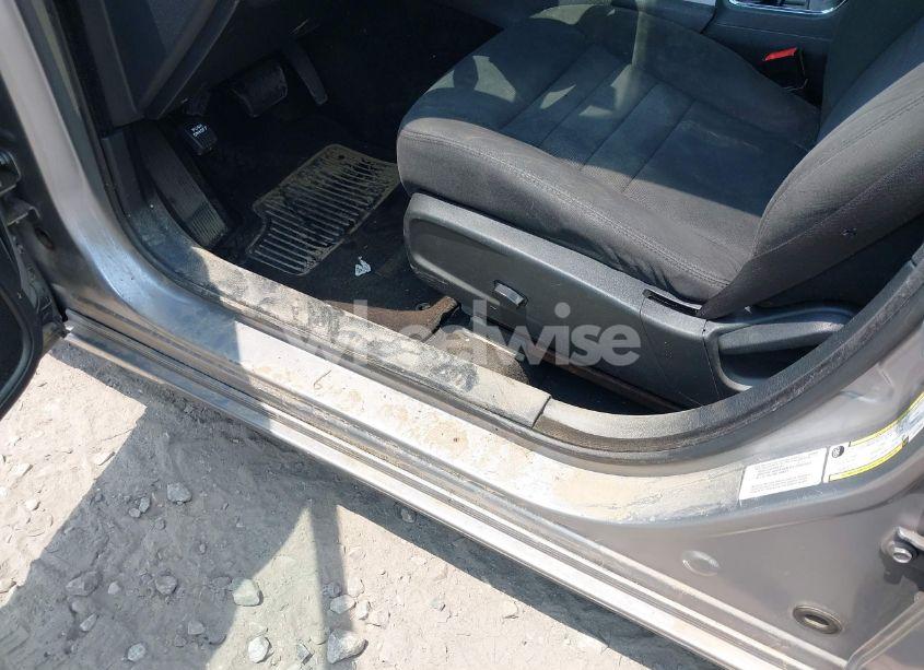 Photo 6 of 2014 Dodge Charger SE (VIN 2C3CDXBGXEH147602)