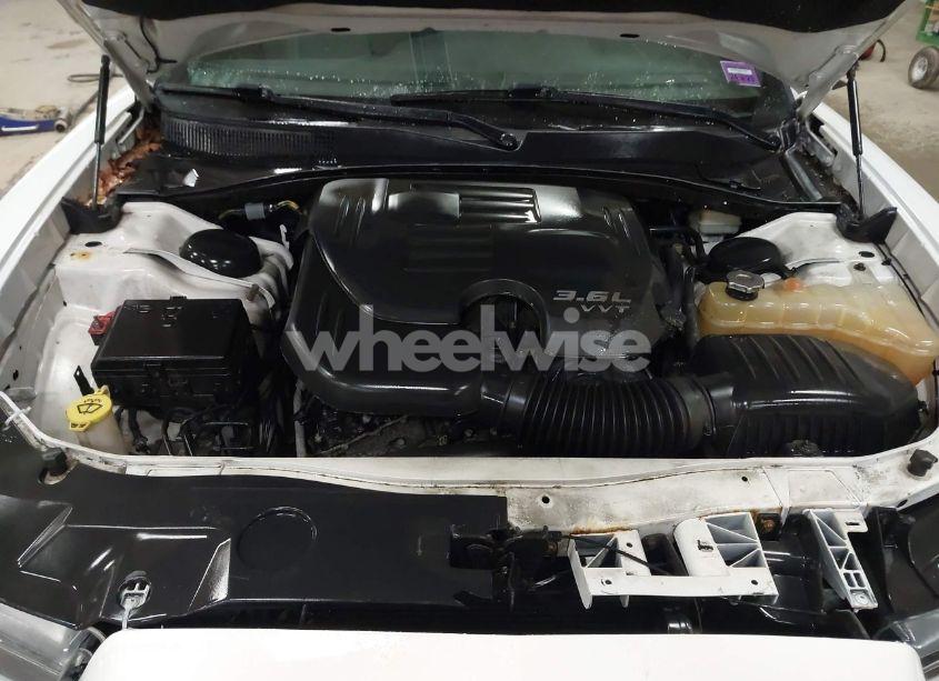 Photo 10 of 2014 Dodge Charger SE (VIN 2C3CDXBGXEH245481)