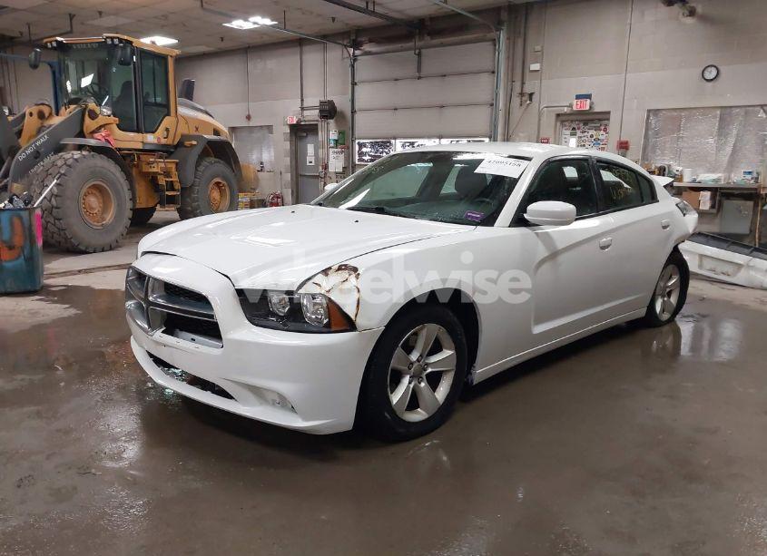 Photo 2 of 2014 Dodge Charger SE (VIN 2C3CDXBGXEH245481)