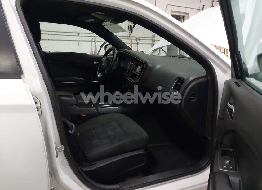 Photo 5 of 2014 Dodge Charger SE (VIN 2C3CDXBGXEH245481)