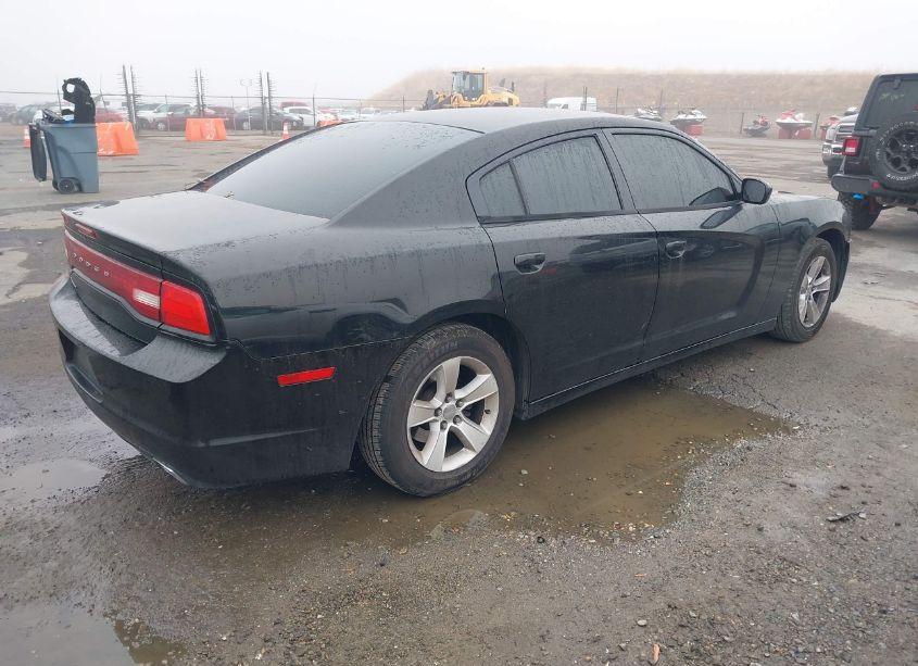 Photo 4 of 2014 Dodge Charger SE (VIN 2C3CDXBGXEH269098)