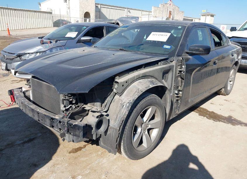 Photo 2 of 2014 Dodge Charger SE (VIN 2C3CDXBGXEH296141)