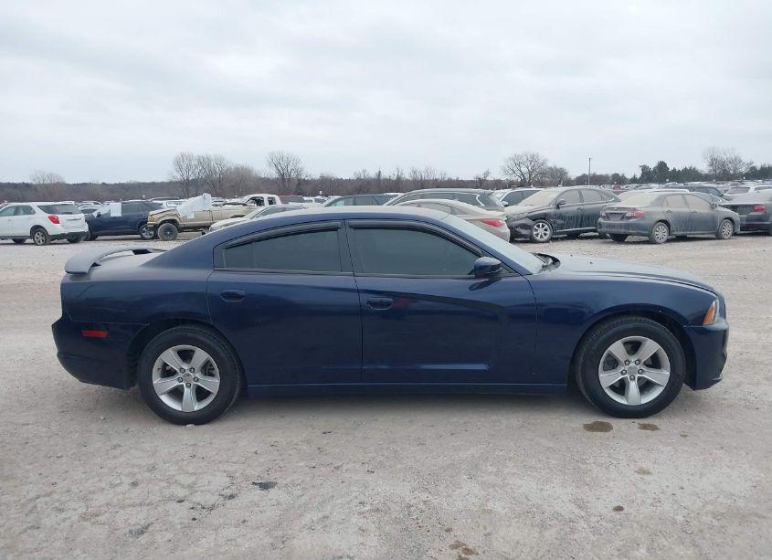 Photo 13 of 2014 Dodge Charger SE (VIN 2C3CDXBGXEH309129)
