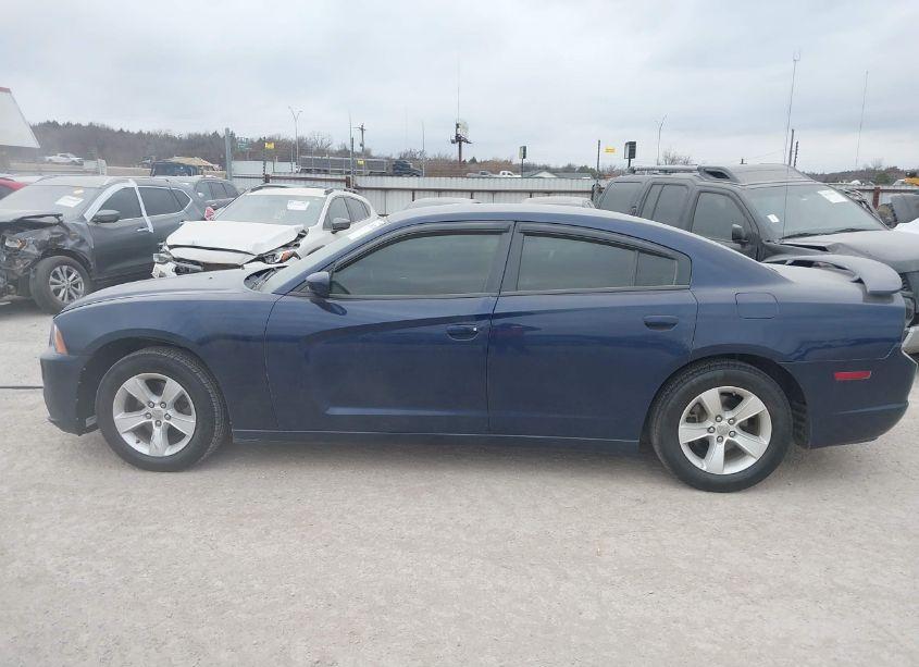 Photo 14 of 2014 Dodge Charger SE (VIN 2C3CDXBGXEH309129)