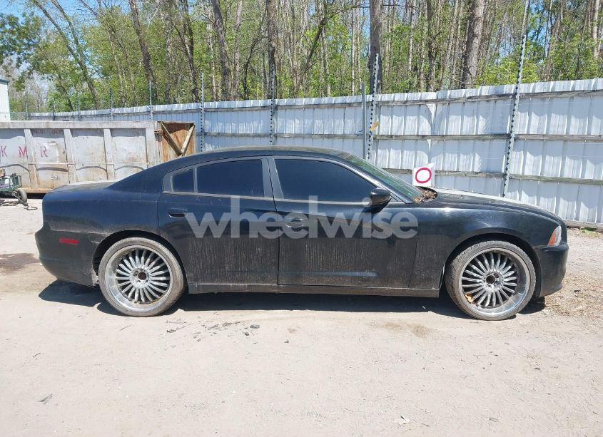 Photo 12 of 2014 Dodge Charger SE (VIN 2C3CDXBGXEH314444)