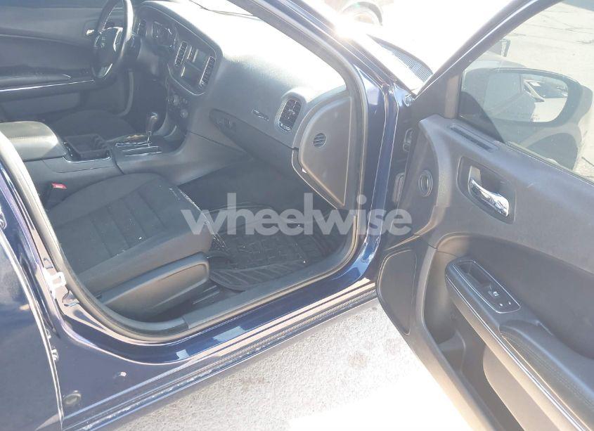 Photo 5 of 2014 Dodge Charger SE (VIN 2C3CDXBGXEH360033)